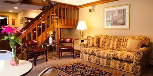 The Inn At Crumpin-Fox Bernardston Intérieur photo